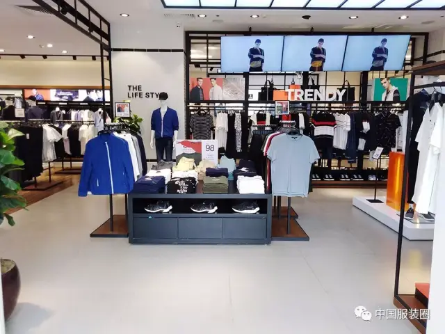 九龙坡区,你知道它的每一个角落吗?今天就让我们一起探究这片土地上的秘密,从服装店老板的视角出发。